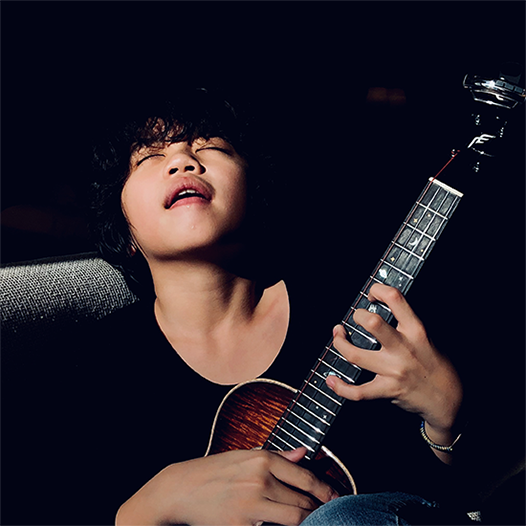 Feng E